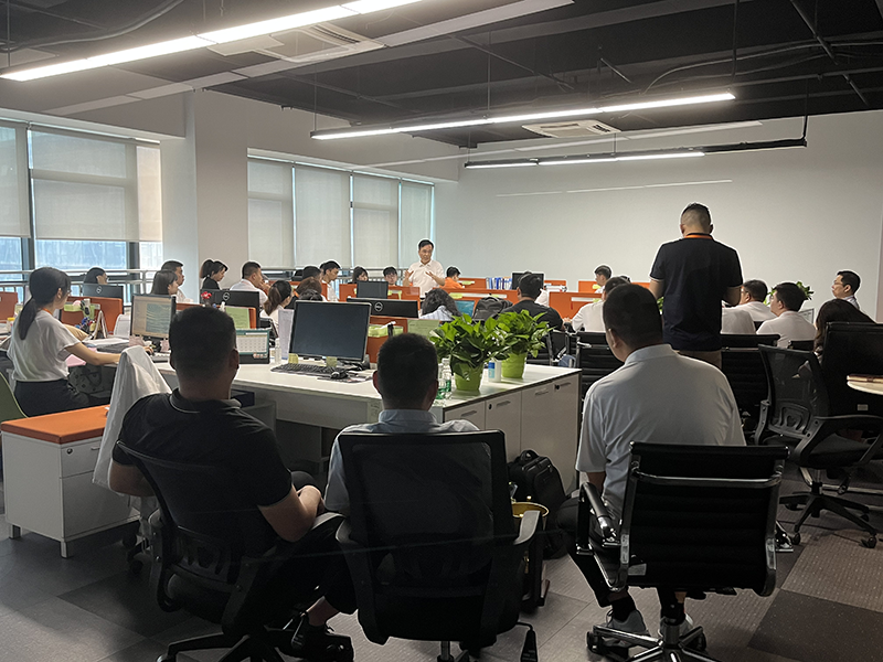 锤炼专业技能，激发创新思维——不朽情缘开展主题培训分享会